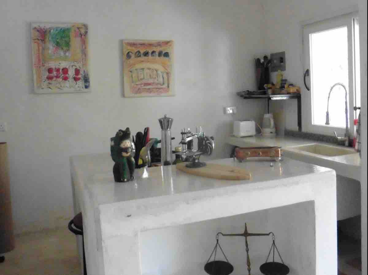 Malindi outside dining table