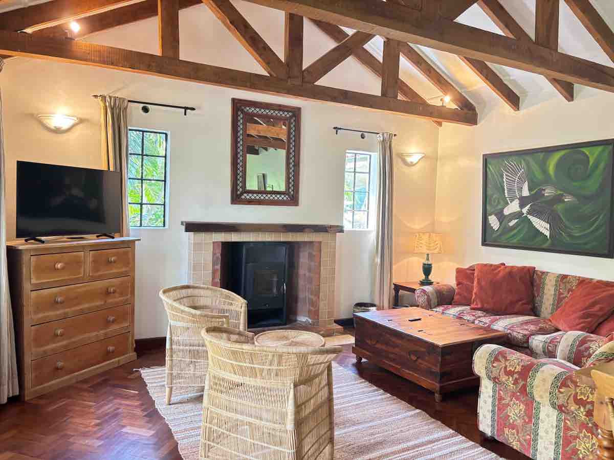 Hornbill Cottage exterior garden view