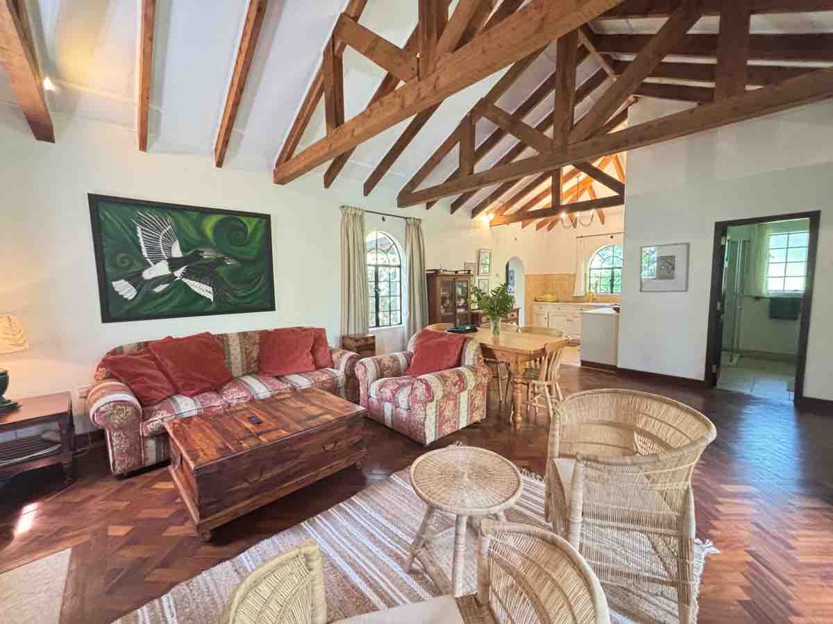 Hornbill Cottage living room seating