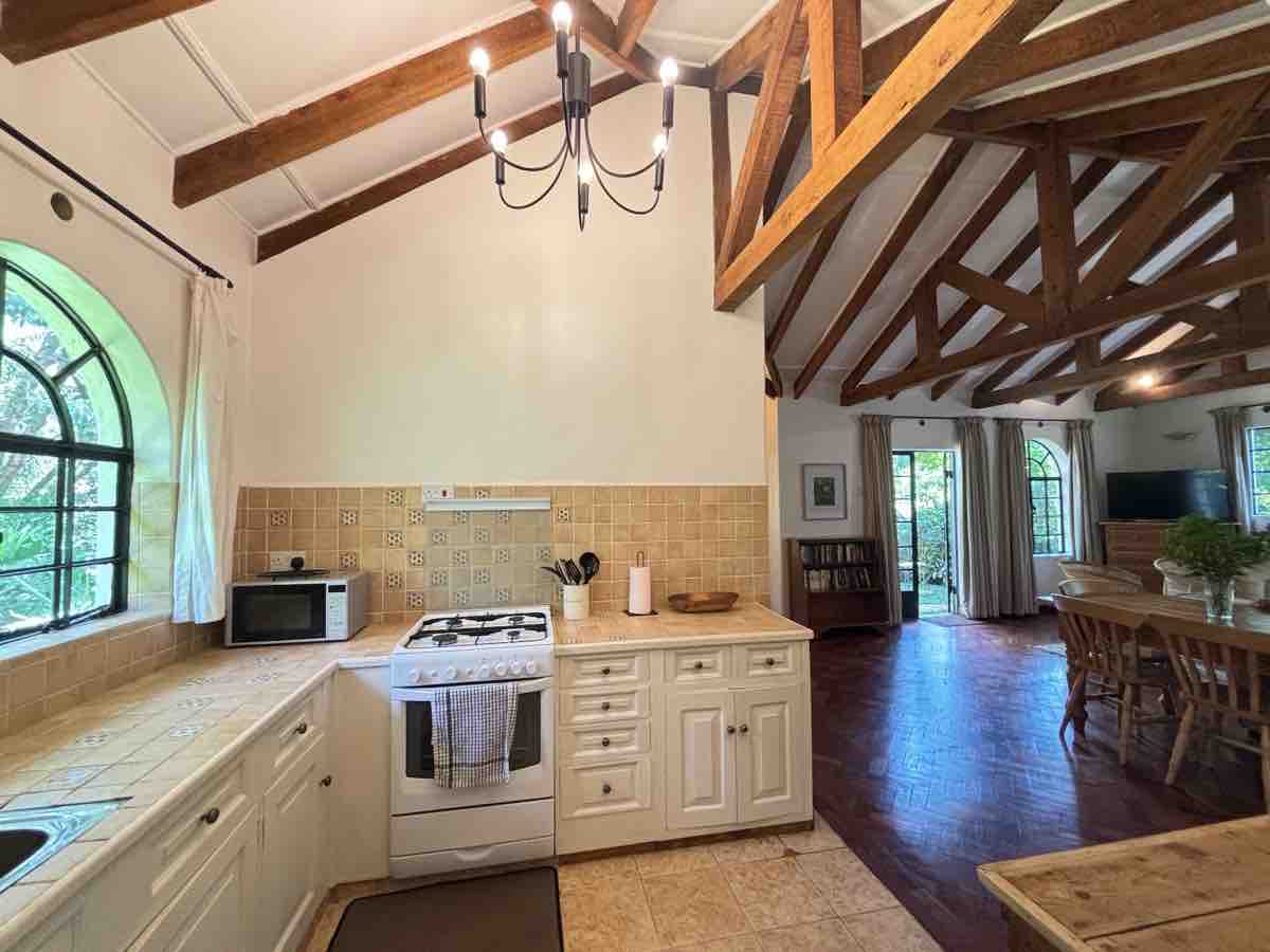 Hornbill Cottage bedroom